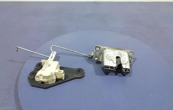 Opel Meriva A Holder (bracket) 13199007