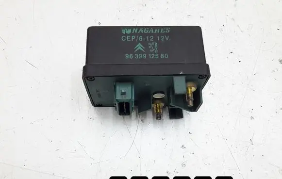 Citroen C5 Glow plug pre-heat relay 9639912580