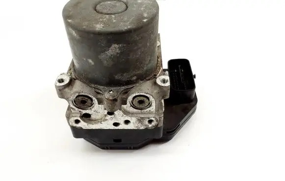 Mazda 6 ABS Pump GHR1437A0 1338005670