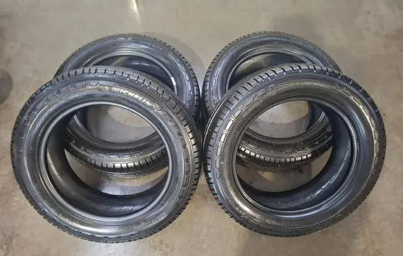 Peugeot 208 I R17 C summer tire 