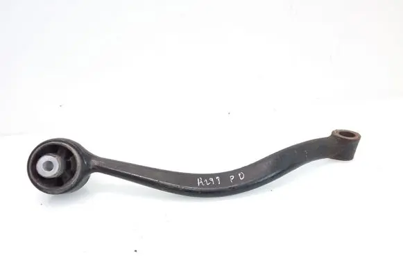 BMW X3 F25 Front control arm 6787674 31106787674