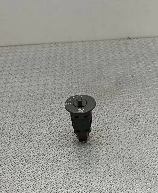 Renault Clio III Passenger airbag on/off switch 8200169589