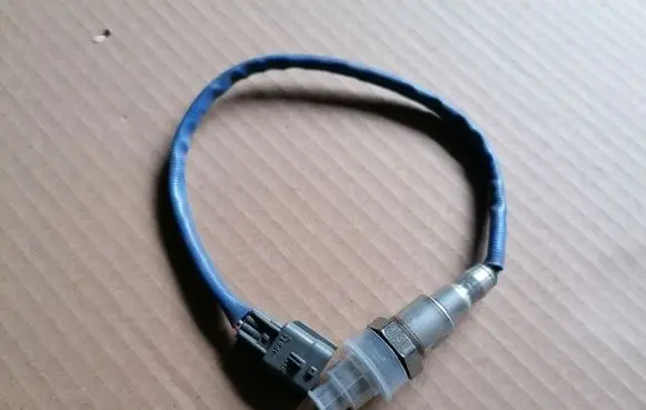 Nissan Juke I F15 Lambda probe sensor