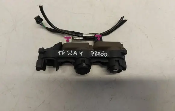 Tesla Model Y Windshield/windscreen camera TESAMYKAMERA24