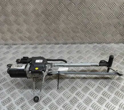 Volvo V60 Front wiper linkage and motor 30747590 W000089934