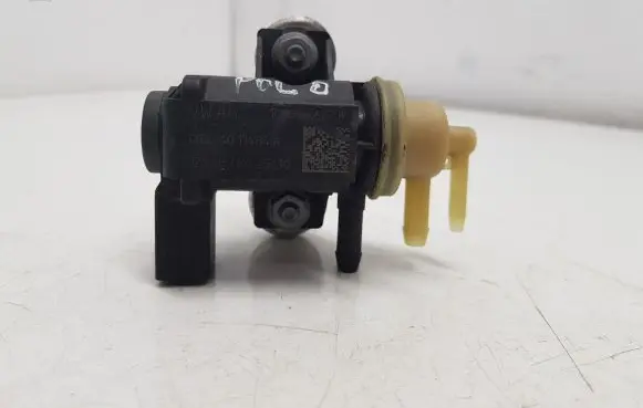 Volkswagen Polo V 6R Turbo solenoid valve 1K0906627B