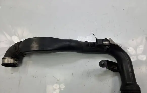 Audi A4 S4 B6 8E 8H Engine coolant pipe/hose 8E0145752B