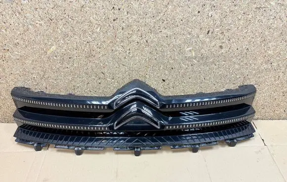 Citroen C5 Aircross Front grill 9843019480 99949507
