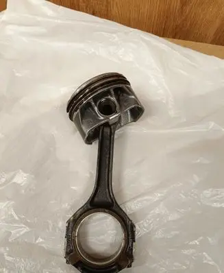 Piston