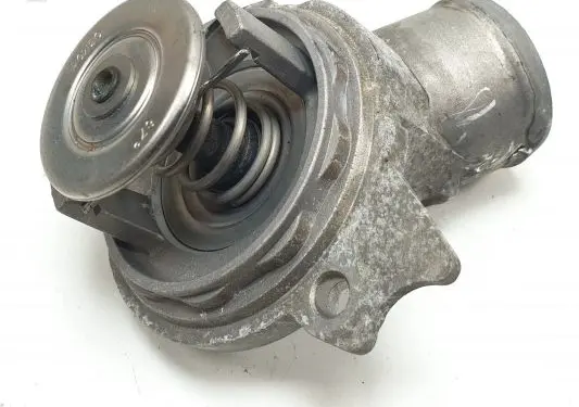 Mercedes-Benz CLK A209 C209 Thermostat housing 