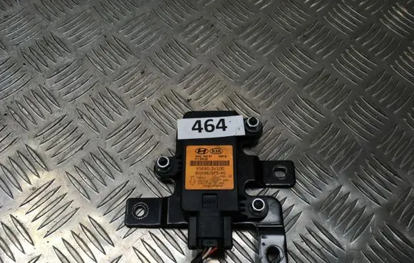 Hyundai i40 ESP acceleration yaw rate sensor BG6810F540