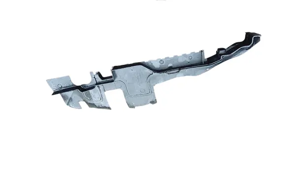 Audi A4 S4 B6 8E 8H Fender end trim 8E0121284B