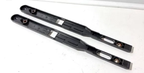 Volkswagen Multivan T4 Front driver seat rail 701882321 GERRANM