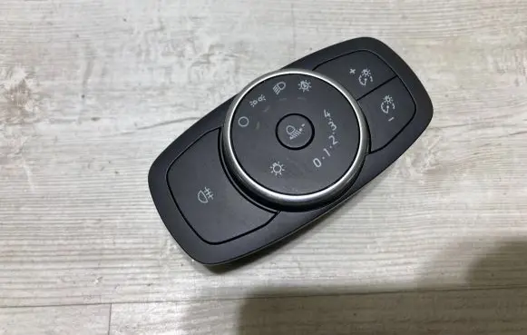 Ford Fiesta Light switch H1BT13D061BD