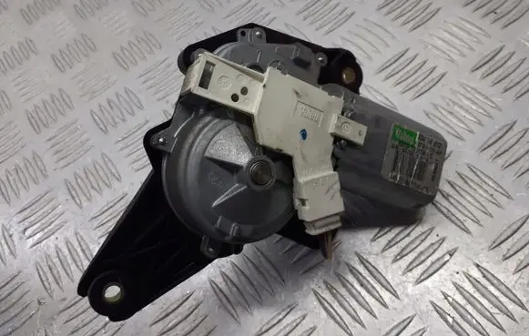 Renault Scenic II - Grand scenic II Rear window wiper motor 8200153458-C