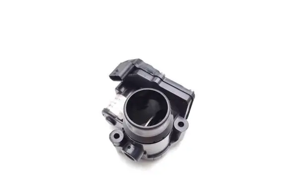Opel Vivaro Electric throttle body valve 161A04572R A2C53351598
