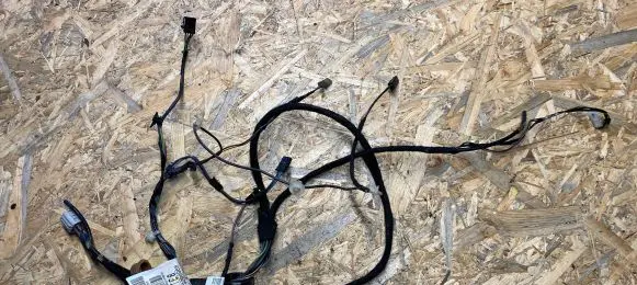 Opel Corsa D Tailgate/trunk wiring harness 13200968