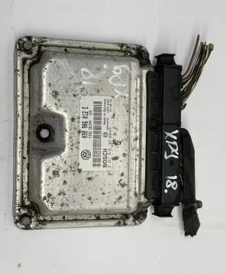 Audi A3 S3 8L Engine control unit/module 038906012C