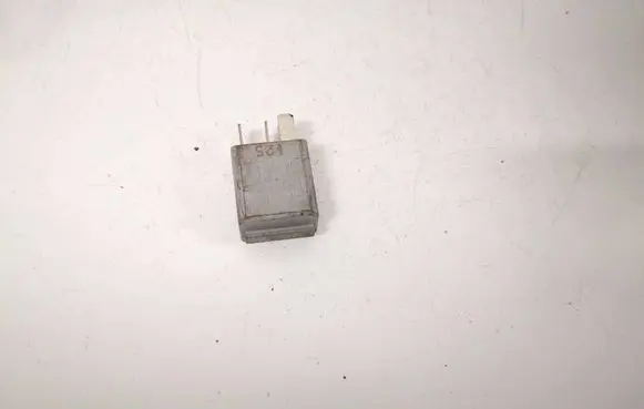 Opel Corsa C Other relay 13100504