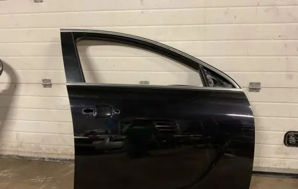Opel Insignia A Front door