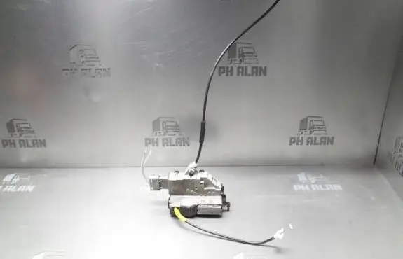 Peugeot Expert Front door lock 9681335980