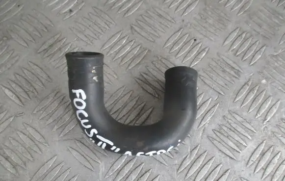 Ford Focus Engine coolant pipe/hose