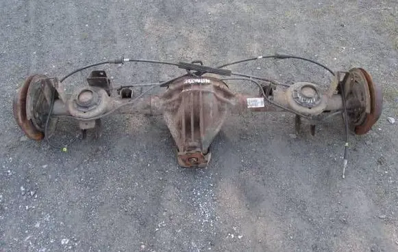Dodge Nitro Rear axle beam 5766690 882AS 7MW730715