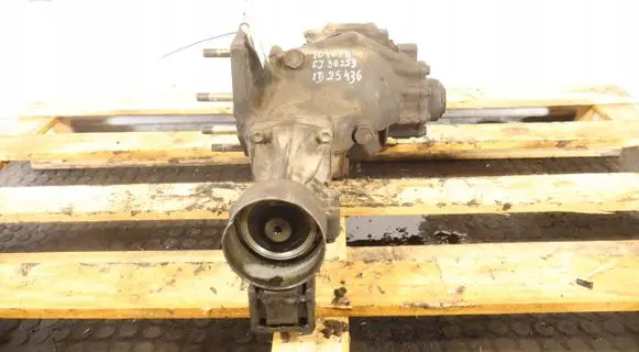 Toyota RAV 4 (XA20) Gearbox transfer box case 