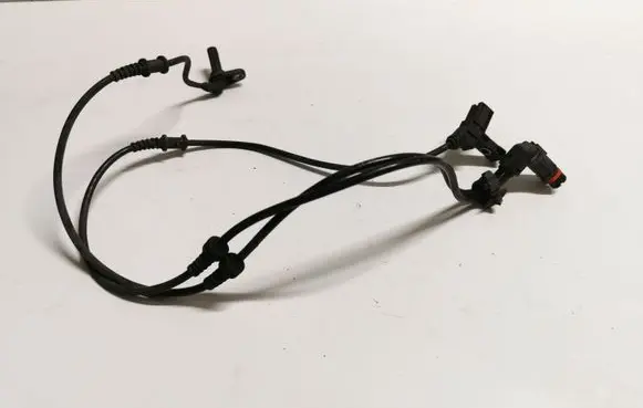 Mercedes-Benz E W212 ABS brake wheel speed sensor A2125401605 A2125400217