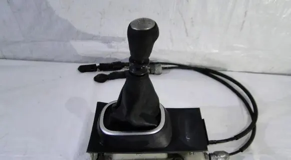 Nissan Terrano Gear shifter/selector