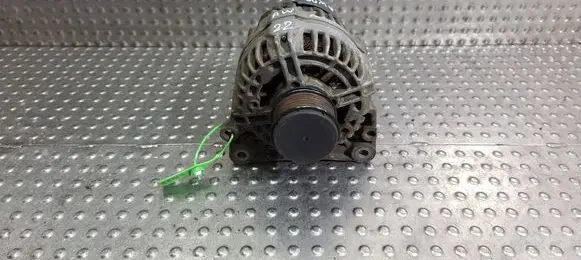 Volkswagen Golf IV Generator/alternator 038903023L