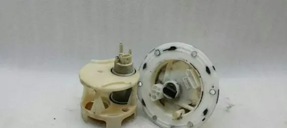 Mercedes-Benz S W221 In-tank fuel pump A2214700390