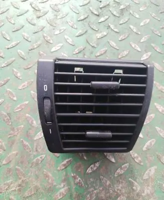BMW X5 E53 Dash center air vent grill 64228402215