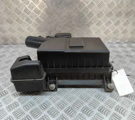 Mitsubishi Outlander Air filter box 1500A373 1500A374
