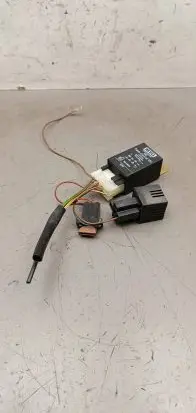 Mazda 3 I Tow bar relay 58227004 10R020053 D52249