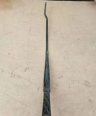 Volkswagen Transporter - Caravelle T4 Front wiper blade arm 123321