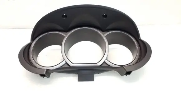 Suzuki Grand Vitara II Dashboard trim 7331165J1