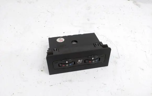 Lexus RX III Seat heating switch 453451