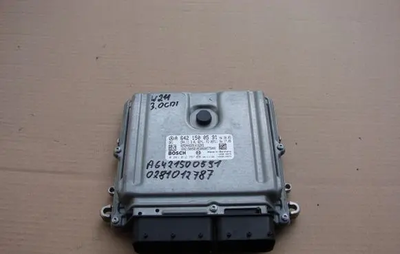 Mercedes-Benz E W211 Engine control unit/module A6421500591