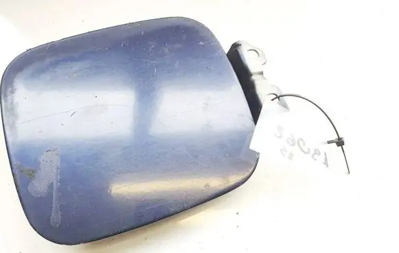 Mitsubishi Carisma Fuel tank cap