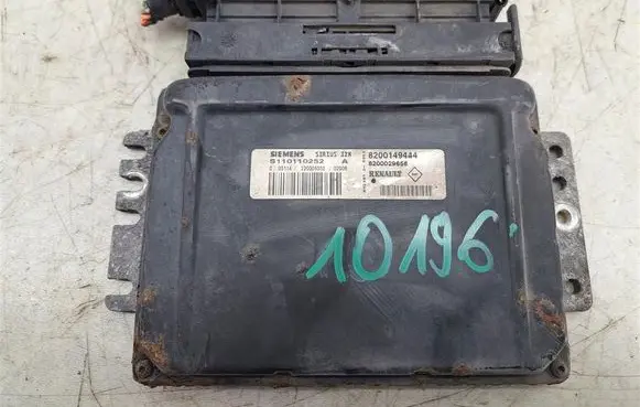Renault Espace III Engine control unit/module 8200149444