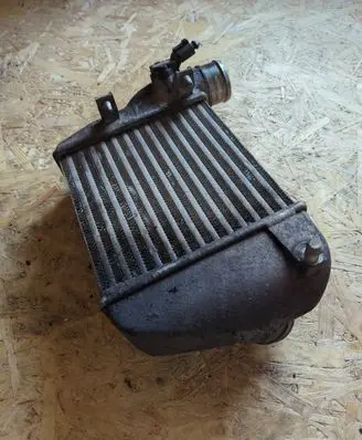 Audi A6 S6 C6 4F Intercooler radiator 4F0145805