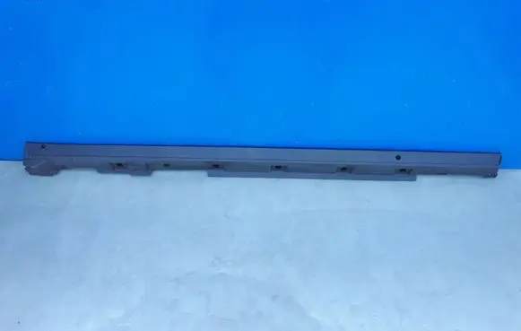 Toyota Highlander XU70 Sill 758500E040