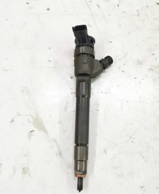 Renault Megane III Fuel injector H8201055367
