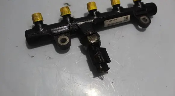 Peugeot 508 Fuel main line pipe