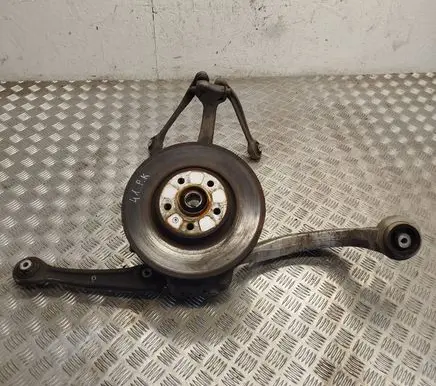 Audi Q5 SQ5 Front wheel hub spindle knuckle