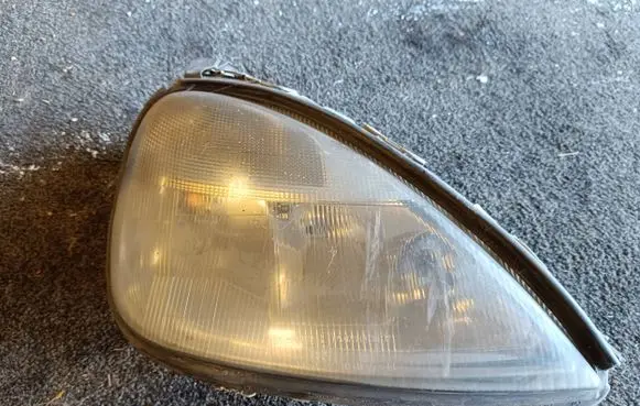 Mercedes-Benz A W168 Headlight/headlamp A1688200261 0301152202