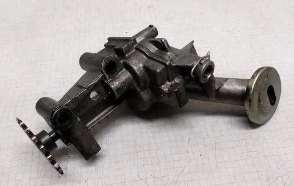 Opel Movano A Oil pump 7700100394 7700112538