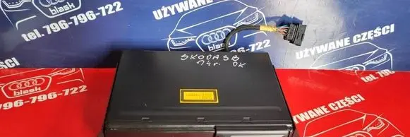 Skoda Superb B5 (3U) CD/DVD changer 1J6035111