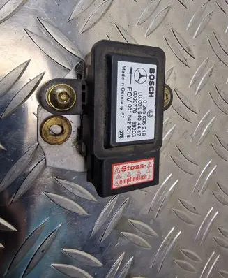 Mercedes-Benz A W168 ESP acceleration yaw rate sensor 0265005219